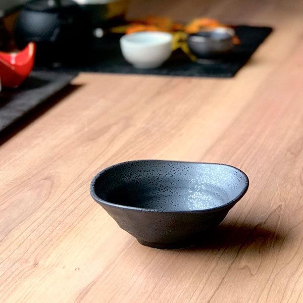 いぶし三角深鉢 和食器 小鉢（大） 業務用 約12.8cm 黒系 和食 和風 鉢