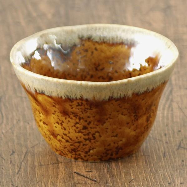 アメ釉白流し反型小付 和食器 小付 業務用 約8.6cm お通し もずく酢 珍味 カップ 小鉢 小 たこわさ 人気