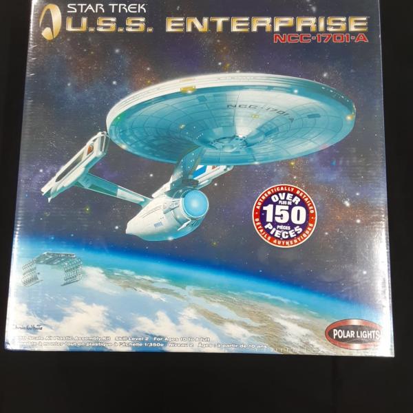 スタートレックU.S.S. ENTERPRISE Starship 未開封 新品未開封】スタートレック U.S.S ENTERPRISE 1701-A 1/350スケール