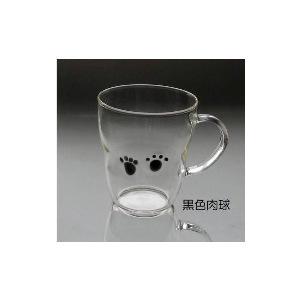 かわいい肉球がついたマグカップ。「色つき（黒）」と「透明（スキ）」の肉球の2種類からお選びください。※サイズ: W150xD82x95H  330ml（満水）