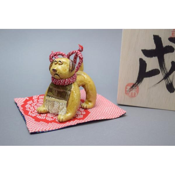 瀬戸焼 岩月珠恵 干支の置物 戌 : せともの屋みさ伝 - 通販 - Yahoo