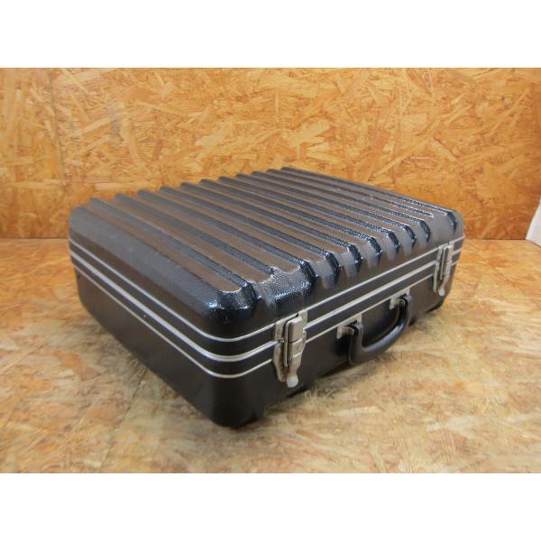 機器輸送 ハードケース トランク型 キャスター付き ◎メーカー不明・機器輸送ハードケース トランクタイプ 機材ケース