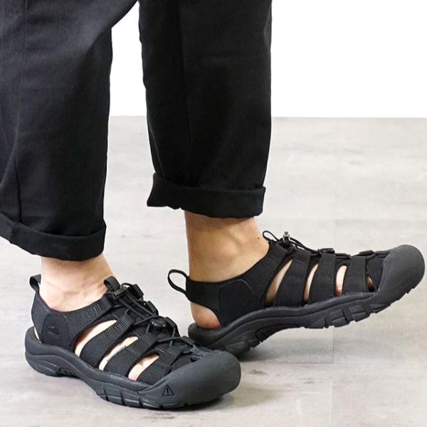 8/10迄！キーン KEEN NEWPORT H2サンダル 28.5cmブラック KEEN 返品送料無料 キーン サンダル ニューポート エイチツー M