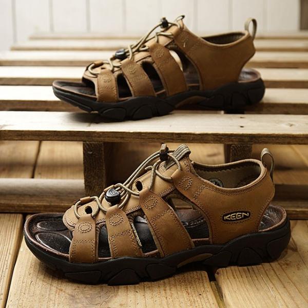 KEEN 27cmスポーツサンダル ブラウン KEEN 27.5cm新品スポーツサンダル ブラウン 編み込みデザイン