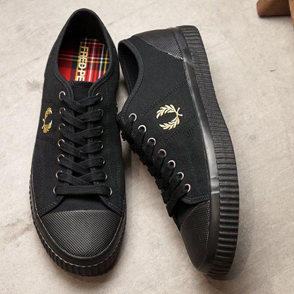 FRED PERRY（フレッドペリー） スニーカー ヒューズ ロー キャンバス