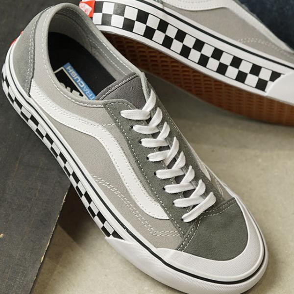 【山田さん専用】【極美品】VANS フラミンゴ柄 スニーカー 箱付き 山田さん専用】【極美品】VANS フラミンゴ柄 スニーカー 箱付き