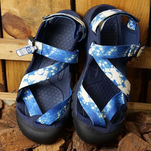 Aykさま専用 KEEN スポーツサンダル 青/白タイダイ KEEN（キーン）の「ZERRAPORT II / ゼラポート ツー