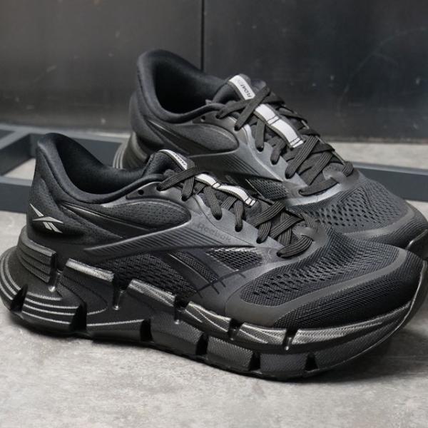 リーボック Reebok スニーカー フロートジグ 2 100239441 FW25 FLOATZIG 2 レディース 靴 ローカットシューズ 厚底 ブラック 正規取扱店
