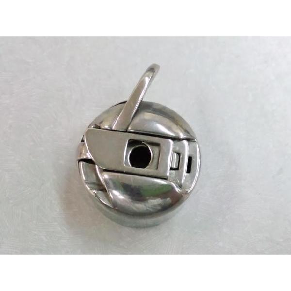 垂直半回転釜用ミシン専用ボビンケースです。こちらの商品は【メール便発送可能】