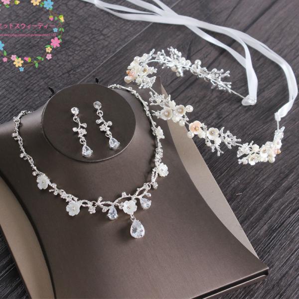 人気キーワード：ティアラ クラウン ヘッドドレス 髪飾り 安い 花嫁 結婚式 飾り ヘアアクセサリー カチューシャ 頭飾り ブライダル 披露宴 二次会 発表会 演奏会 挙式 ブライダル用 ウエディング/ウェデイング 王冠 ジュエリー 高品質...