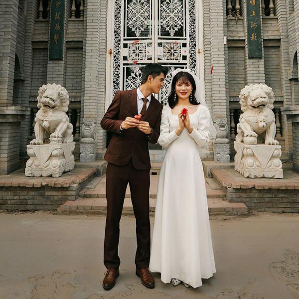 ウェディングドレス ロングドレス スレンダーライン 長袖 二次会 結婚