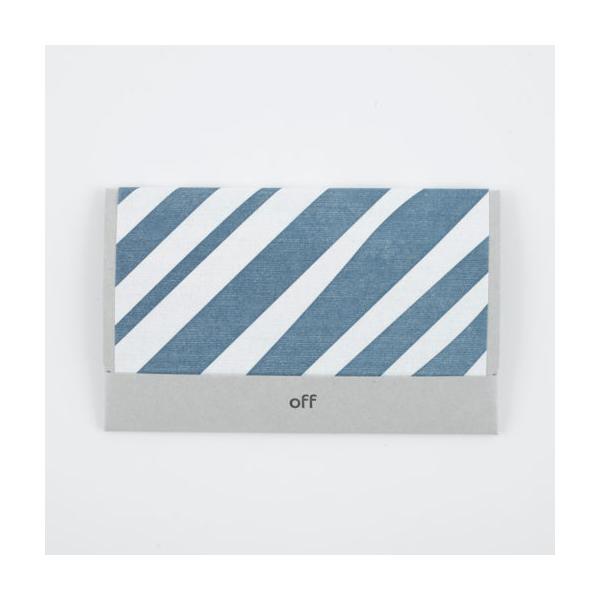 レンズ工場での出荷前のふき取り作業にも採用されている素材を使用した、おしゃれな携帯用メガネ拭きです。メガネふきとして以外にも、スマートフォンクリーナークロス(スマホ画面クリーナークロス)やパソコンやタブレットの液晶画面など、マルチクロスとし...