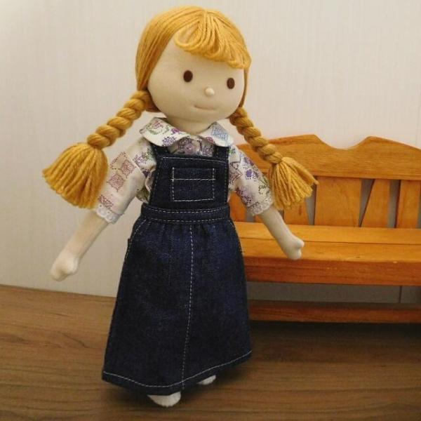 布人形 布製 着せ替え人形 28cmサイズ 花柄ブラウス サロペットスカート 女の子 着せ替えセット 布ドール Buyee Buyee Japanese Proxy Service Buy From Japan Bot Online
