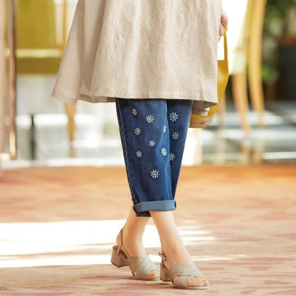 ボトム パンツ レディース 春 夏 フラワー刺しゅうリラックスデニムパンツ 40代 50代 60代 70代 ミセスファッション シニア ファッション 服 京都通販 ミセスのファッション館 通販 Yahoo ショッピング