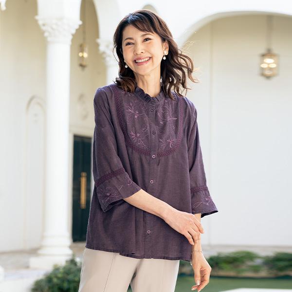 婦人服　刺繍が美しいブラウス　透け感あります。 春夏秋用　値下げしました。 婦人服 刺繍が美しいブラウス 透け感あります。 春夏秋用