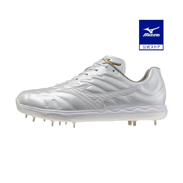 球速が速くなる、投手向けスパイク。高反発スポンジ内蔵で優れた履き心地のアッパーを搭載。※この商品は、オープン価格商品です。メーカー希望小売価格の設定は、ありません。 野球 スパイク