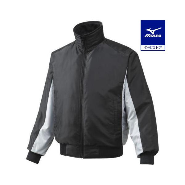 保温性とコストパフォーマンスに優れた新定番グラウンドコート。