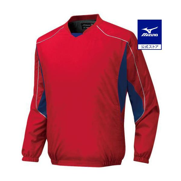 クセが無く、パーソナルでもチームでも使えるVネックジャケット。