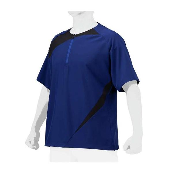 プロ球団も採用のストレッチ布帛素材。肌寒い練習時の動きやすさをサポート。