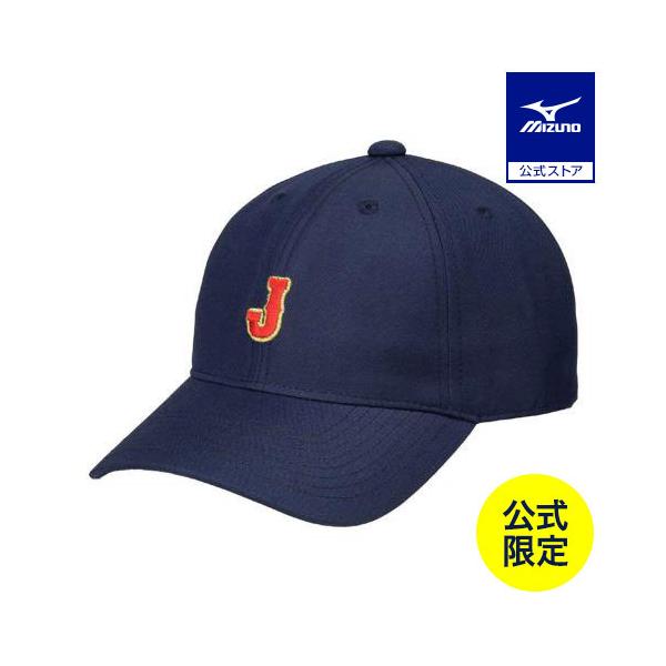 「J」刺繍の入った侍ジャパンカジュアルキャップ。