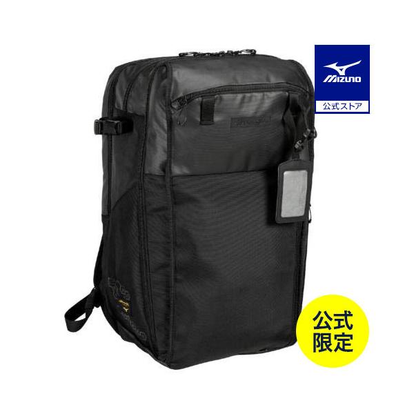 試合の勝敗を左右するのはプレイヤーだけじゃないプロも認めるその仕様即座の動きに対応出来るよう指を引っ掛けられる仕様の引き手、三脚など長尺物を固定＆収納可能サイド収納、メモ・コード類しっかり整理背面収納、ボトルなどを収納可能なサイド保冷ポケッ...