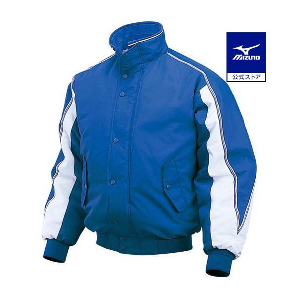 大胆なツートンカラーのデザインと、上質な表情のビンテージ素材が融合。