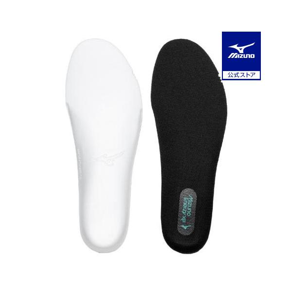 足元から感じる、次の一歩の違い。クッションと反発で、プレーをもっとスムーズに。