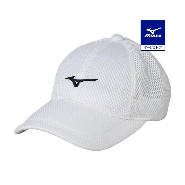 シンプルなキャップ。