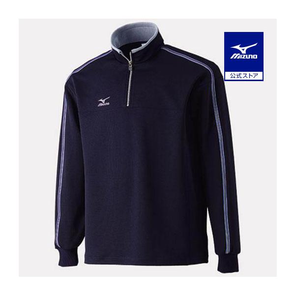 サイドラインがアクセントのウォームアップハーフジップシャツ。