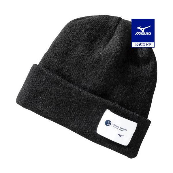 発熱素材「ブレスサーモ」使用の折り返しニットキャップ。シンプルな編地でコーディネイトの幅が広がります。