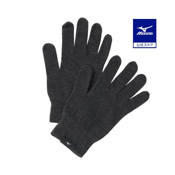 高いフィット感を実現する、縫い目の少ないスタンダードなインナーグラブ。