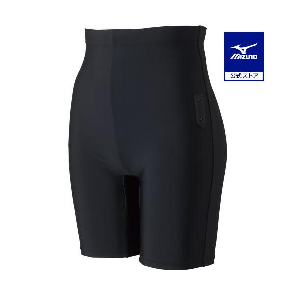 年中使える真っ黒のパンツどんなトップスでもコーデしやすいパンツです。水泳を楽しみたい方のためのアイテム。カジュアルでどんなシーンにも合うようなデザインが特徴。