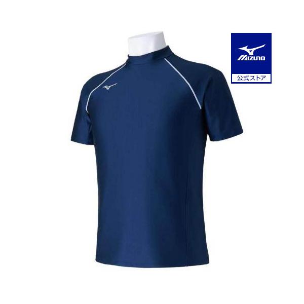 ラッシュガード前身頃に裏地付きユニセックスの半袖ラッシュガードです。使いやすいシンプルな配色にステッチのカラーバリエーション