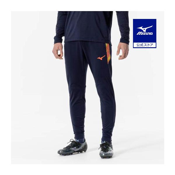 優れたストレッチ性を発揮する、フットボール設計ウォームアップパンツ。秋冬の定番を、シーズンカラーでアップデート。シルエットを見直し、ヒップ、腿、膝裏、ふくらはぎ、裾口まで、余分を削ぎ落し、着用時のスタイリングの良さに拘りました。スリムシルエ...