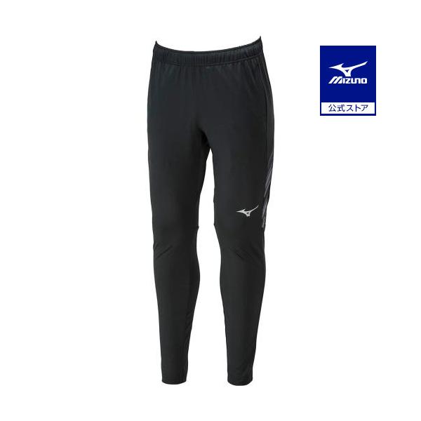 フットボールに求められるシルエットとストレッチ性を兼ね備えたウォームアップパンツ。吸汗速乾性とストレッチ性を備えた生地がプレー中でも動きやすい快適性を発揮し、フットボーラーをサポートします。プレーシーンから、移動での着用でも活躍します。※こ...