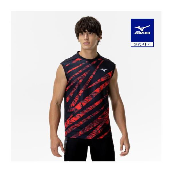 ドライエアロフローのノースリーブシャツ、汗をかいてもさらっと快適。