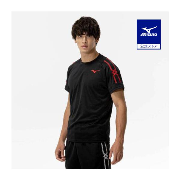 MCラインがポイントのシンプルなクイックドライのプラクティスシャツ。汗をかいてもさらっと快適。