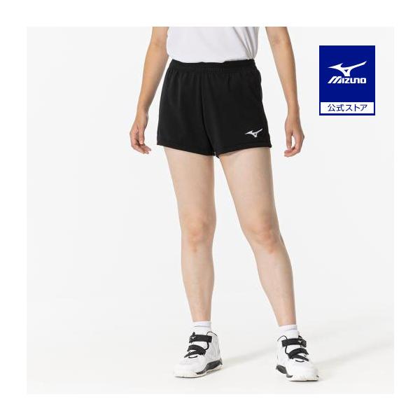 スタンダードフィットでヒップに適度なゆとりがあるシルエットです。従来品（V2MB8201）の後継品です。従来品よりも生地の伸び率を改良したウィメンズゲームパンツです。