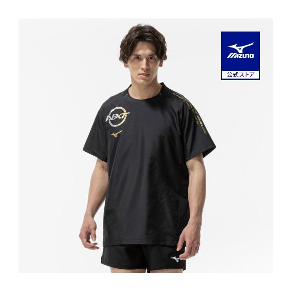 ダイナモーションフィット設計を採用した半袖のピステです。