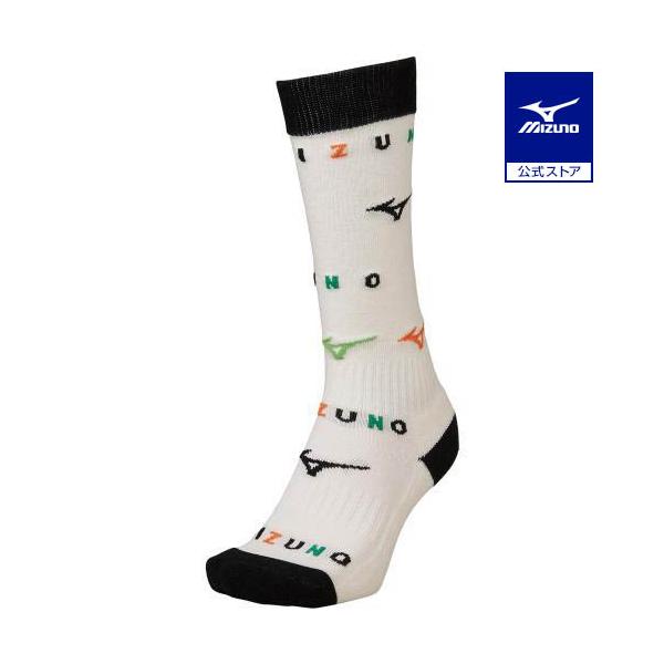 アクティブでスポーティーな、ボーイズロングソックス。