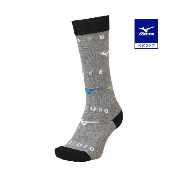 アクティブでスポーティーな、ボーイズロングソックス。