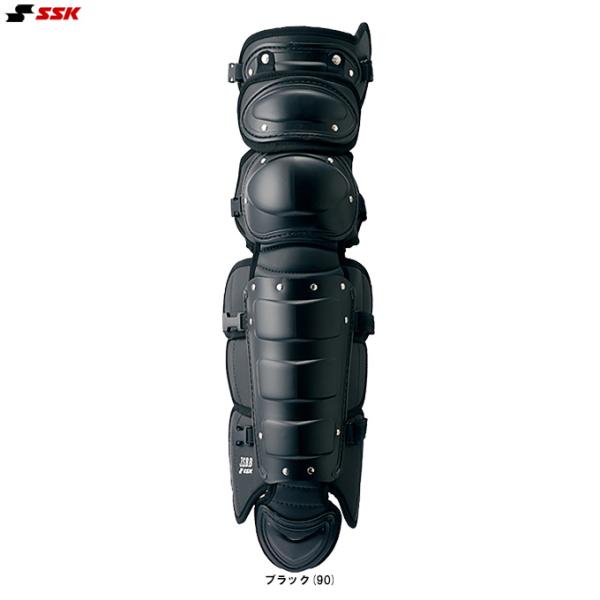 ■品番CNL1500■商品説明一般軟式用レガースです。サイドパッドを3分割にし、フィット感を高めました。打球保護パッドを内ももに搭載。ファールボールから内ももを保護します。・トリプルカップ■素材表：ポリエチレン+合成皮革裏：ポリエステル■カ...