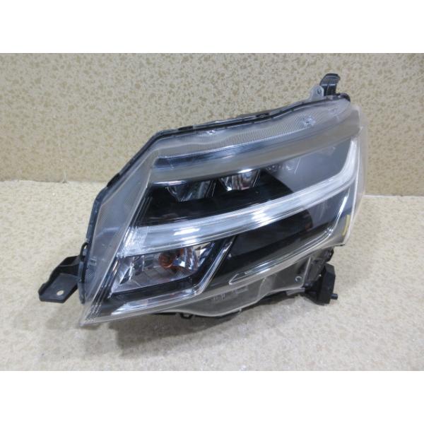 トヨタ タンク M900A M910A 純正 LED 左 ヘッドライト STANLEY W3917