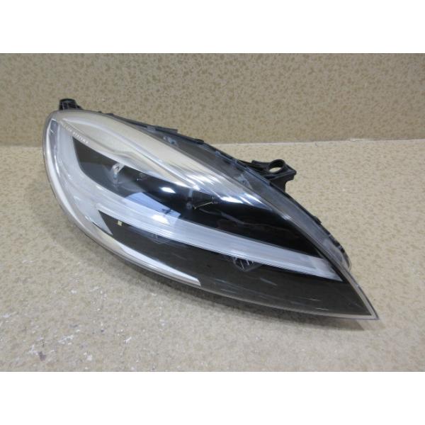 ボルボ　V40　MB　後期　純正　LED　右　ヘッドライト　31677025　31677033