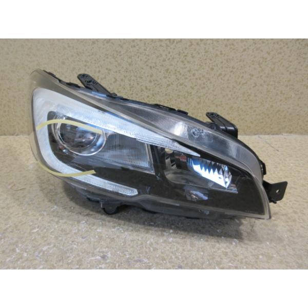 スバル　レヴォーグ　VM4　VMG　純正　LED　右　ヘッドライト　刻印：VC　ICHIKOH　1877　84913VA042