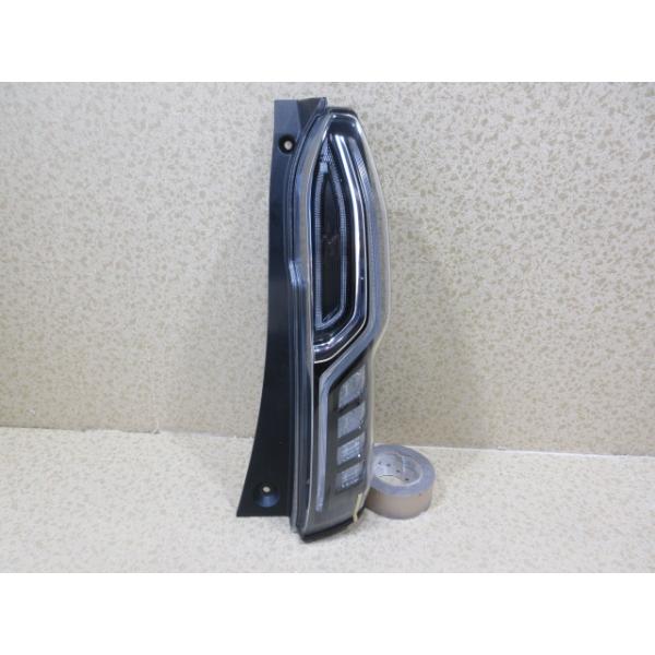 ホンダ テールライト 33501-TTA-J01 中古 ホンダ N BOX カスタム JF3 純正 右 テール ランプ 刻印：M 33501-TTA