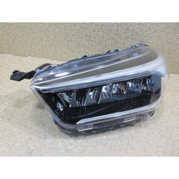 良品 トヨタ ライズ A200A/A210A 純正 LED 左 ヘッドライト 刻印：AD