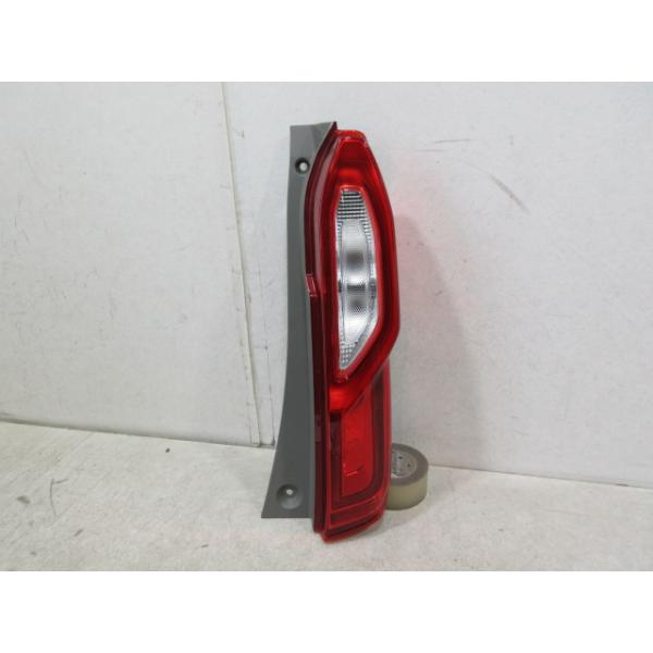 ホンダ　NBOX　JF3 JF4　右テールランプASSY 良品 ホンダ N BOX JF3 後期 純正 右テールランプ : 株式会社MKParts