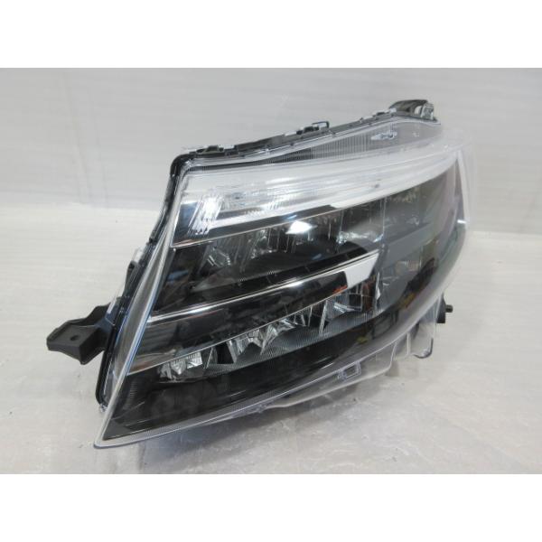 良品 トヨタ ルーミー カスタム M900A/M910A 後期 純正 LED 左 ヘッド