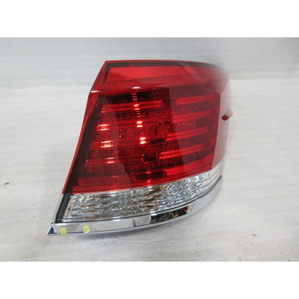 クラウンロイヤル AWS210 GRS210 純正 右テールランプ トヨタ クラウン ロイヤル GRS210 純正右テールランプ 【公式通販】